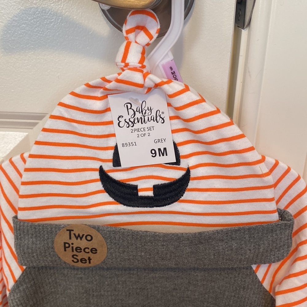 Baby Essentials 2Piece Set - Picture 5 of 10